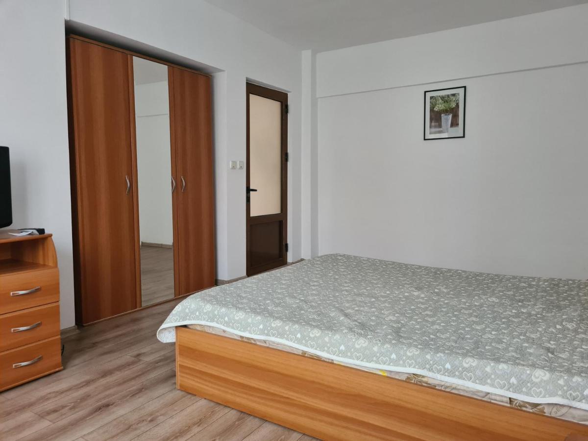 Apartament Anna Targoviste Ngoại thất bức ảnh